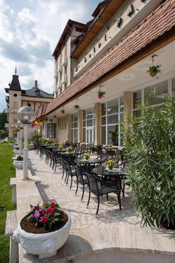 Hotel Parc Băile Govora Extérieur photo